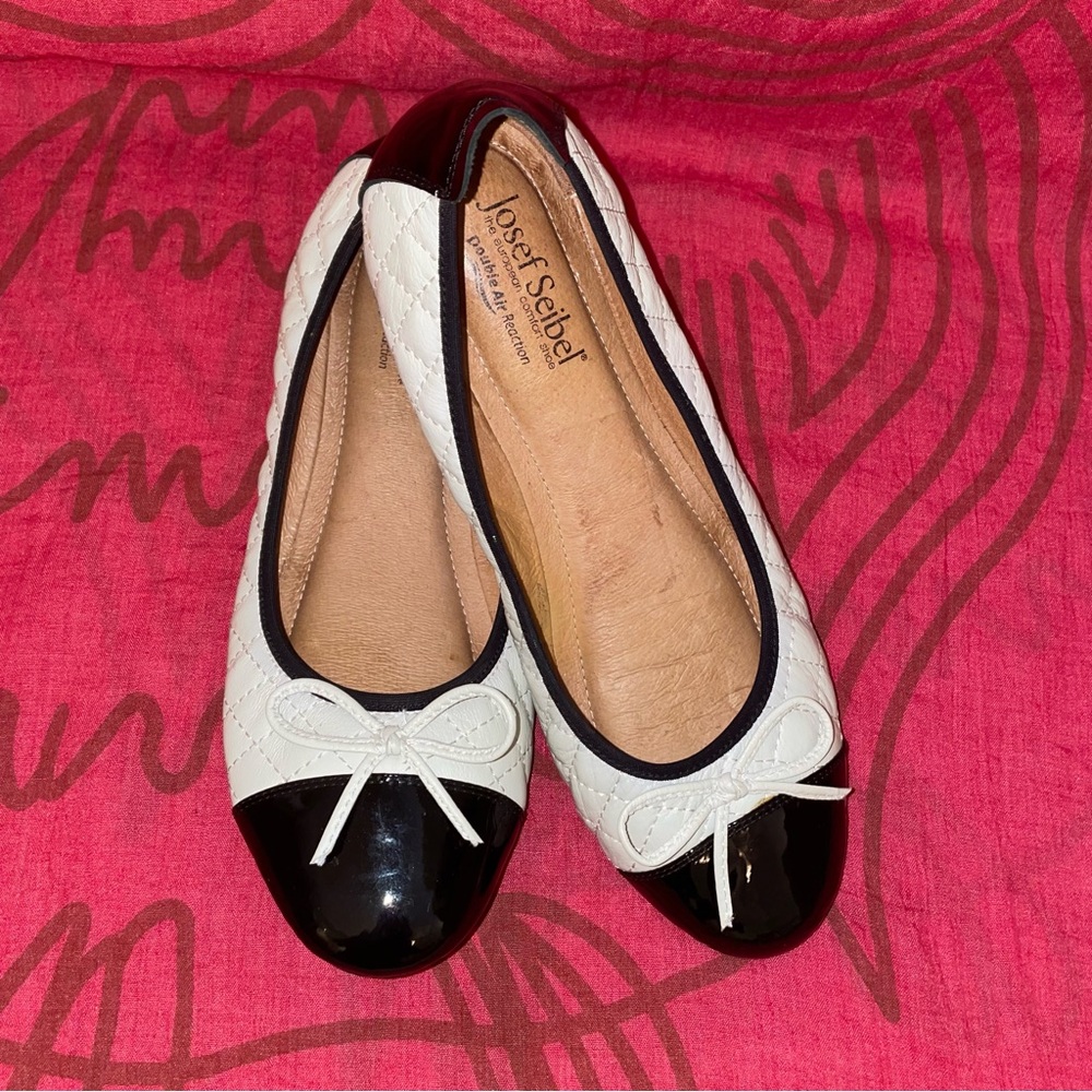 Josef Seibel cream/black quilted leather cap toe flats